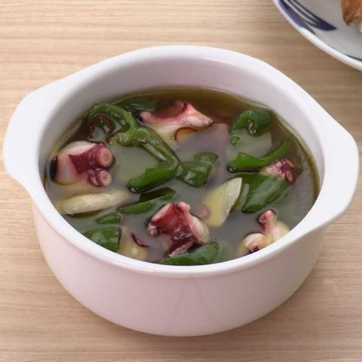 ピーマンとたこのアヒージョ