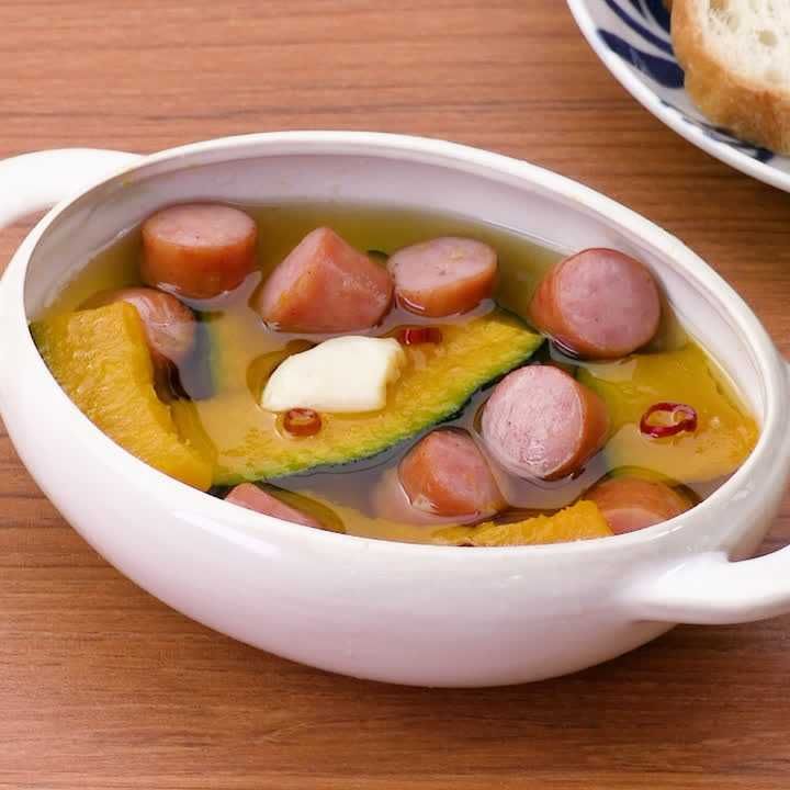 かぼちゃとソーセージのアヒージョ