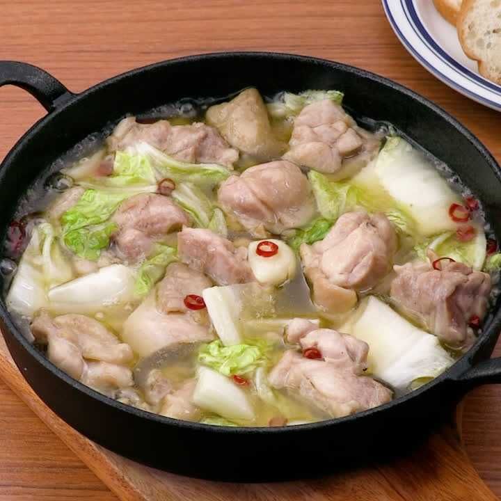 白菜と鶏肉のアヒージョ