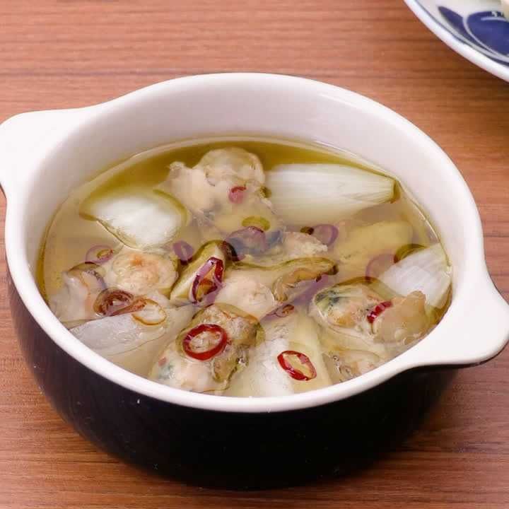 牡蠣と玉ねぎのアヒージョ