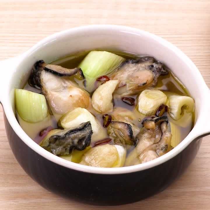 牡蠣とねぎのアヒージョ