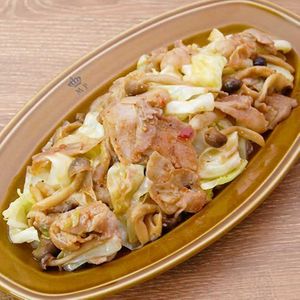 「豚肉とキャベツのピリ辛炒め」のレシピ動画