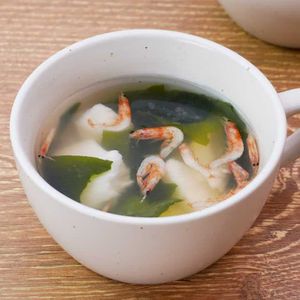 「たたき長芋と桜えびの中華スープ」のレシピ動画