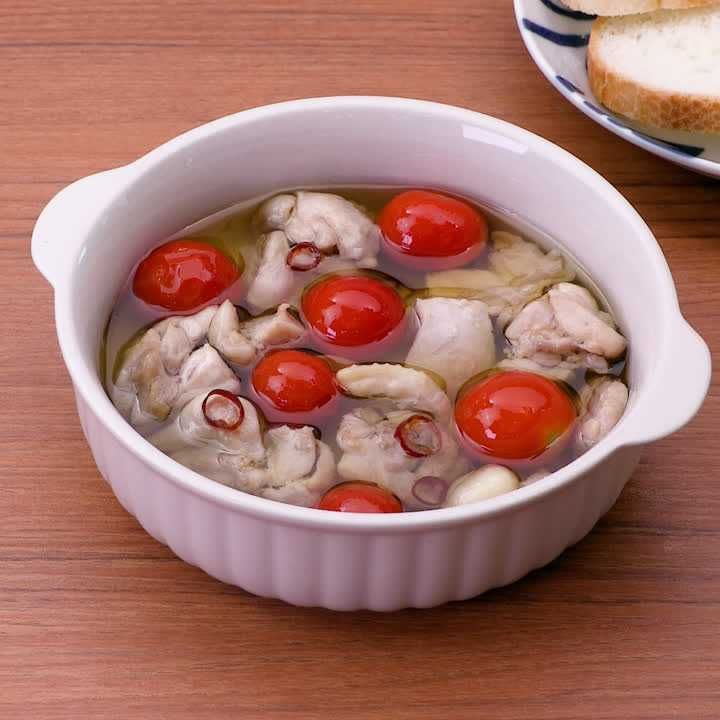 ミニトマトと鶏肉のアヒージョ