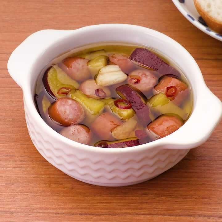 さつまいもとソーセージのアヒージョ