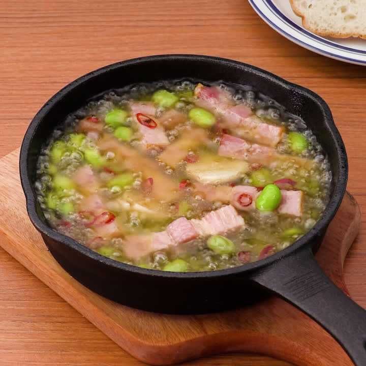 枝豆とベーコンのアヒージョ