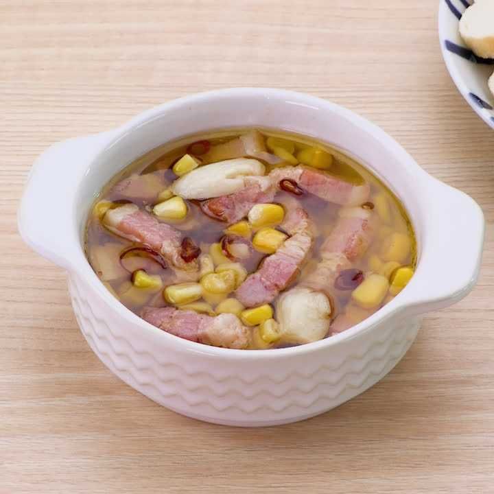 コーンとベーコンのアヒージョ