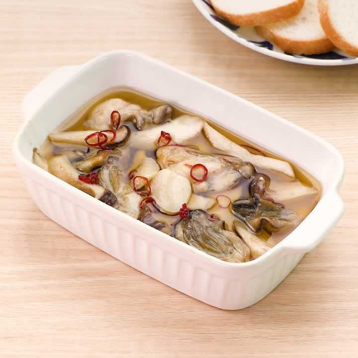 牡蠣とエリンギのアヒージョ