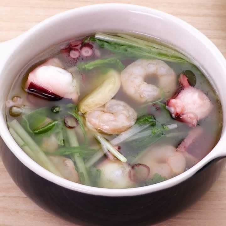 海鮮と水菜のアヒージョ