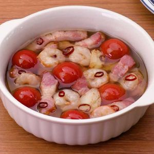 ミニトマトの具沢山アヒージョ