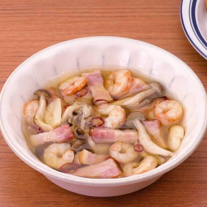 しめじの具沢山アヒージョ