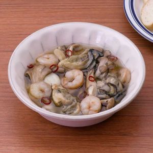 「舞茸とえびと牡蠣のアヒージョ」のレシピ動画