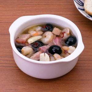 「オリーブの具沢山アヒージョ」のレシピ動画