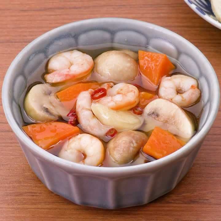 マッシュルームとにんじんのアヒージョ