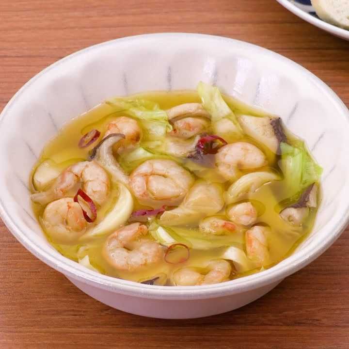 エリンギとえびとキャベツのアヒージョ
