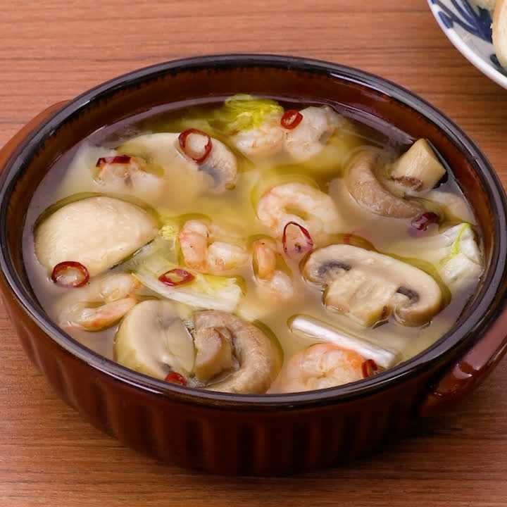 マッシュルームと白菜のアヒージョ