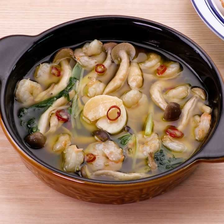 しめじとえびと水菜のアヒージョ