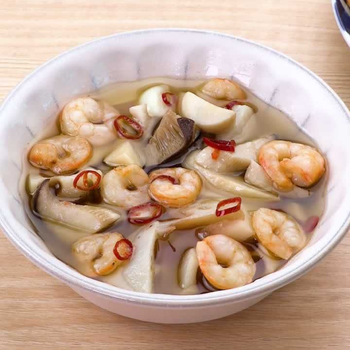 エリンギとえびとれんこんのアヒージョ