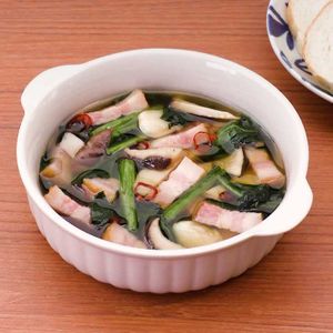 「エリンギとほうれん草のアヒージョ」のレシピ動画