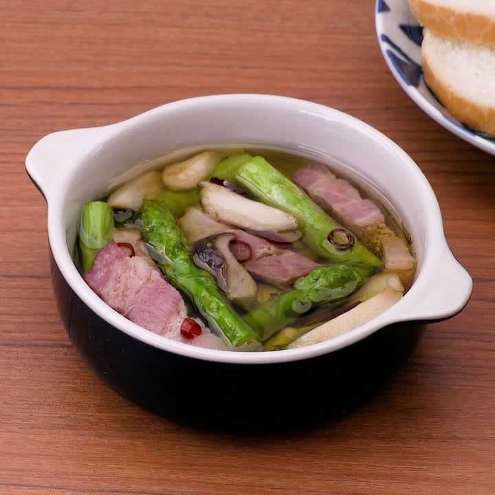 エリンギとアスパラのアヒージョ