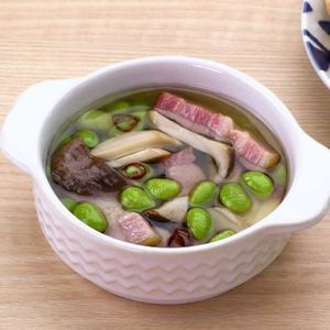「エリンギと枝豆のアヒージョ」のレシピ動画