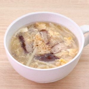たけのことしいたけの中華卵スープ