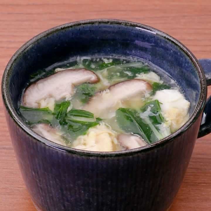 水菜としいたけの中華卵スープ