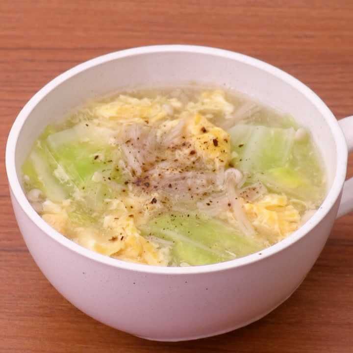 キャベツとえのきの中華卵スープ
