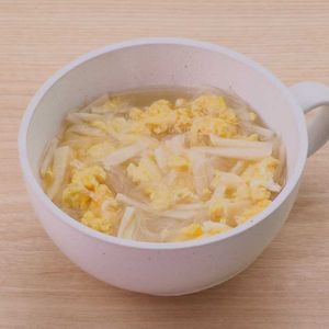 「たけのこの春雨たまごスープ」のレシピ動画