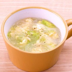 「キャベツの春雨たまごスープ」のレシピ動画