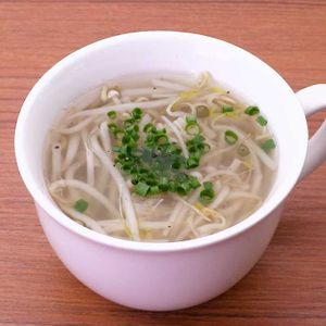 「もやしとえのきの生姜中華スープ」のレシピ動画