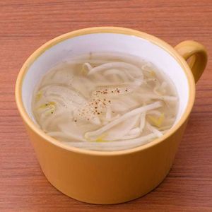 「もやしと玉ねぎの生姜中華スープ」のレシピ動画