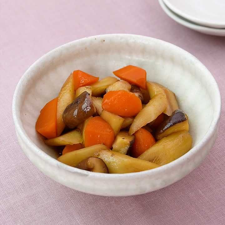 ごぼうとにんじんの煮物