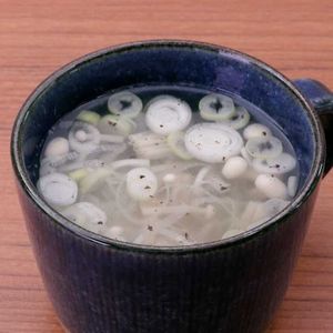 ねぎとえのきの生姜中華スープ