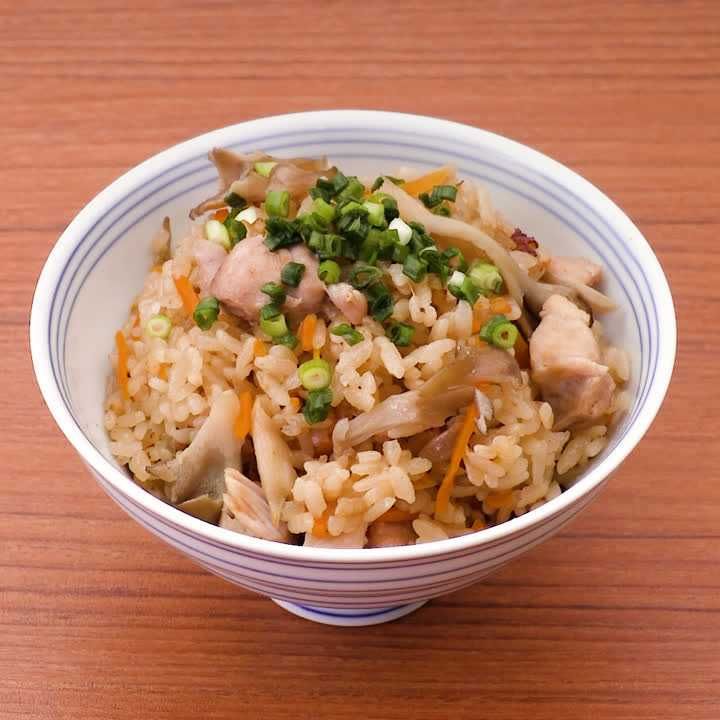 まいたけと鶏肉の炊き込みごはん