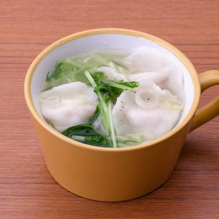 水菜とねぎの餃子スープ