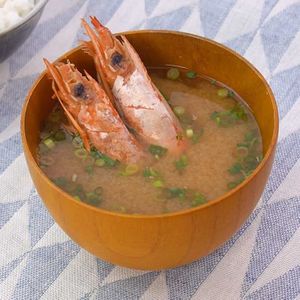 コク旨で美味しい 海鮮みそ汁のレシピ動画 作り方 Delish Kitchen