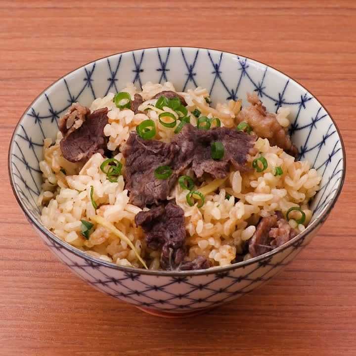 牛肉とえのきの炊き込みご飯