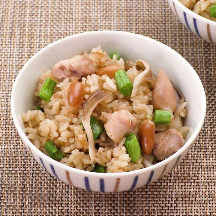 鶏肉と舞茸のピーナッツ炊き込みご飯