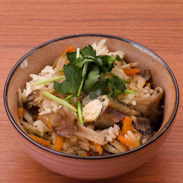 ししゃもと舞茸の炊き込みご飯