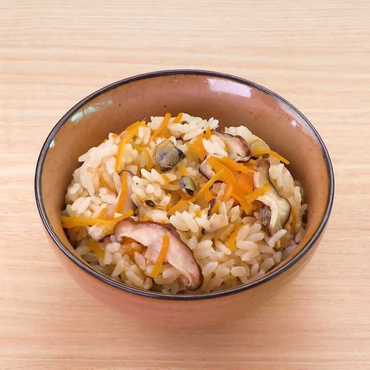 3合炊き炊飯器で！ しじみとしいたけの炊き込みご飯のレシピ動画