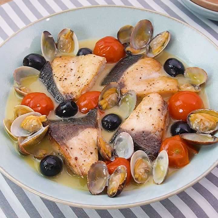 ブラックオリーブとは グリーンオリーブとの違いや栄養 レシピもご紹介 Delish Kitchen