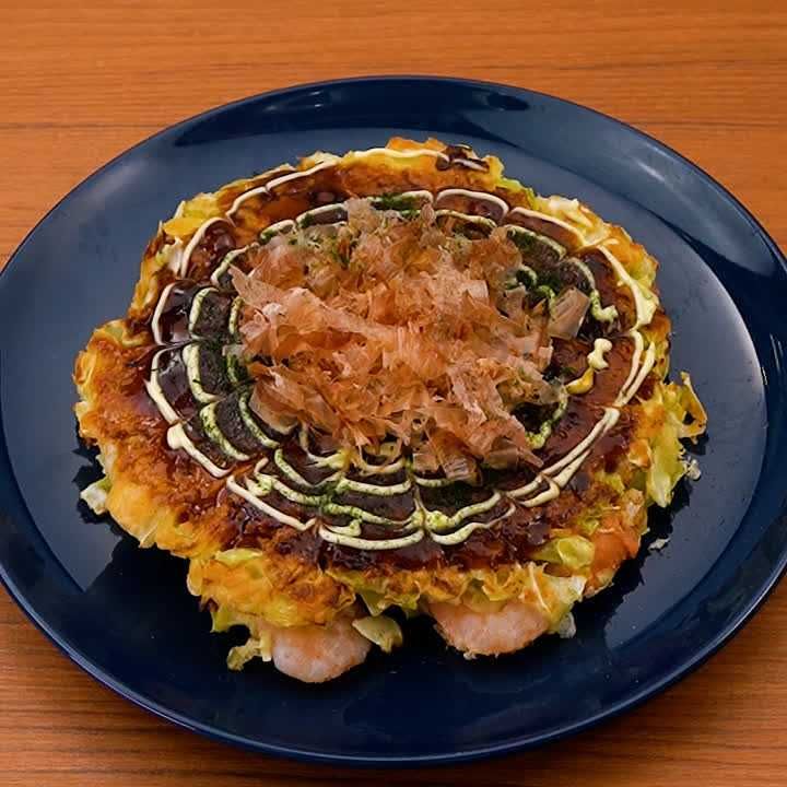 フライパンで作る！ えびと明太子のお好み焼きのレシピ動画・作り方 DELISH KITCHEN