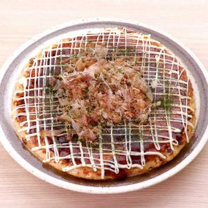 えびとキムチのふんわりお好み焼き