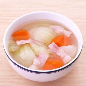 「ごろっと野菜のコンソメスープ」のレシピ動画