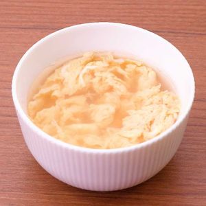 「たまごのコンソメスープ」のレシピ動画