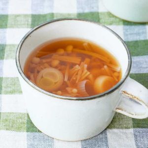 「えのきとねぎの中華スープ」のレシピ動画