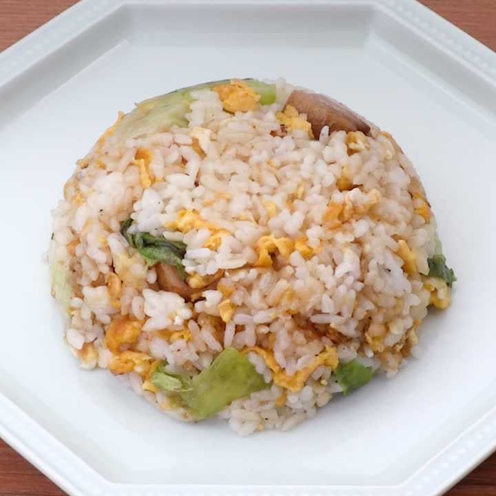 チャーシューレタスチャーハン
