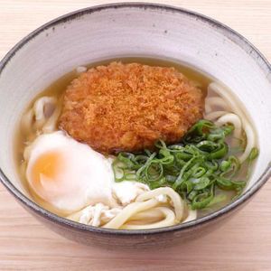 「コロッケうどん」のレシピ動画