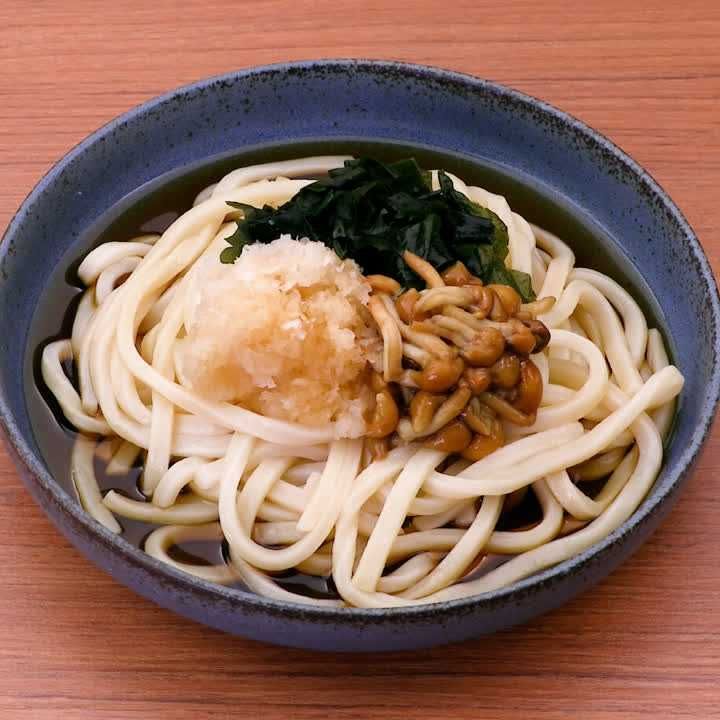 冷やしなめこおろしうどん